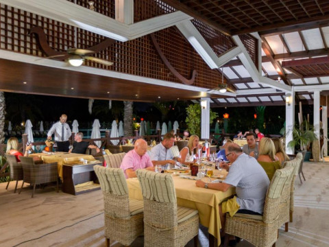 ROYAL WINGS HOTEL