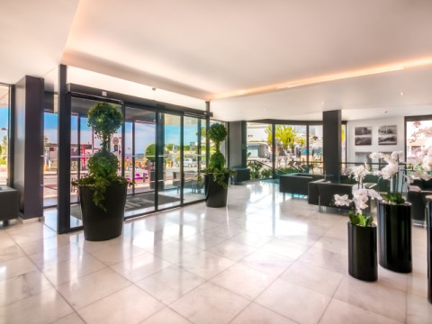 RR Hotel da Rocha