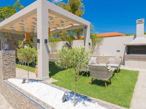 Rua Mat Villas