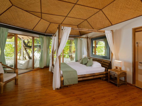 Safari Island Resort