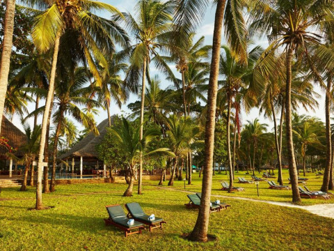 Safari Kenya si plaja Mombasa - Hotel Neptune Village Beach Resort 4*