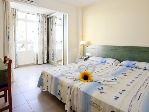 Sahara Playa Hotel