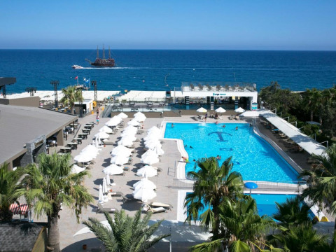 SAILORS BEACH HOTEL