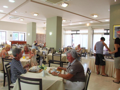 Saint Constantine Hotel