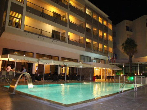 Saint Constantine Hotel