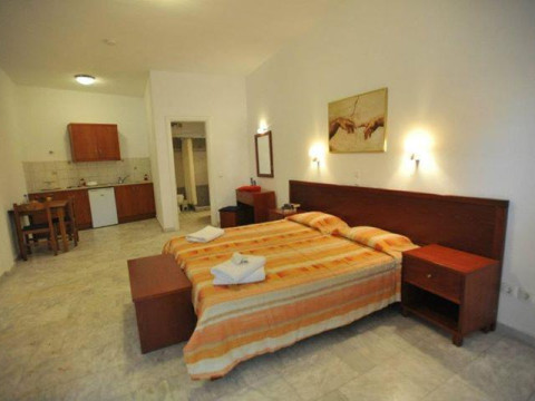 Saint Spyridon Aparthotel