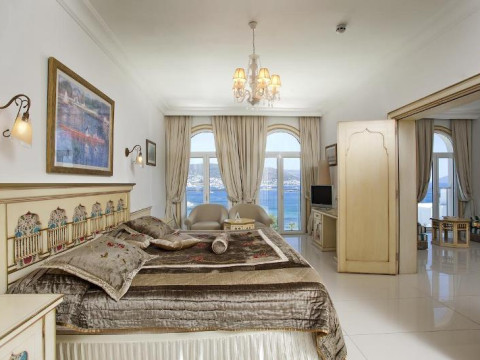 SALMAKIS RESORT & SPA