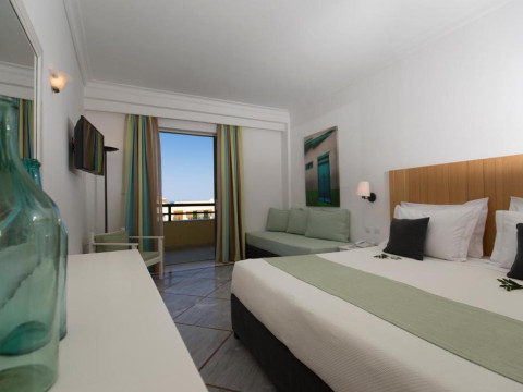 Samaina Inn