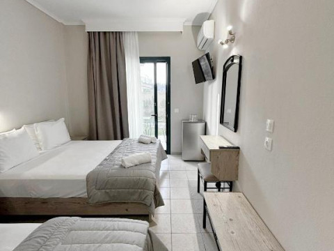 Samel Hotel