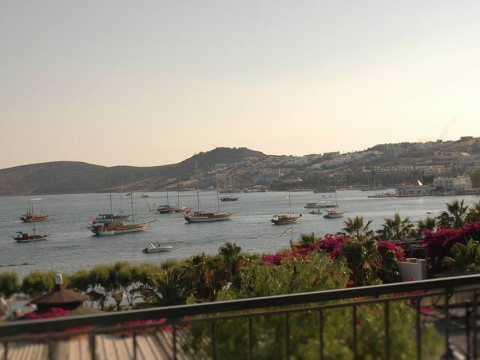 SAMI BEACH HOTEL