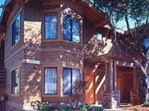 San Luis Creek Lodge