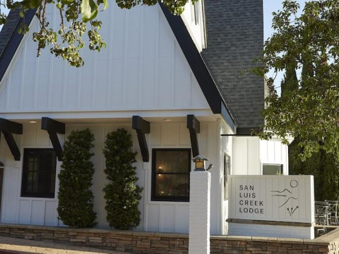 San Luis Creek Lodge
