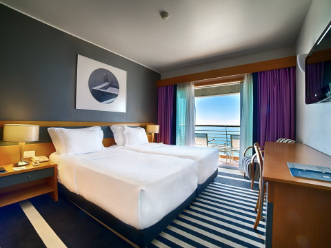 SANA Sesimbra Hotel