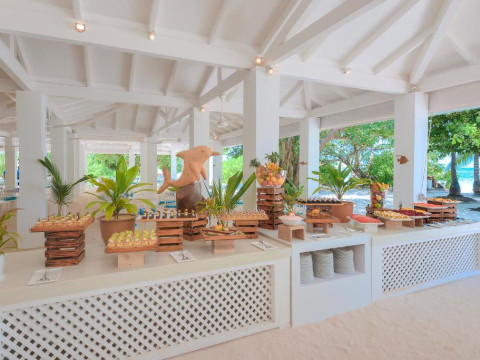 Sandies Bathala Island Resort