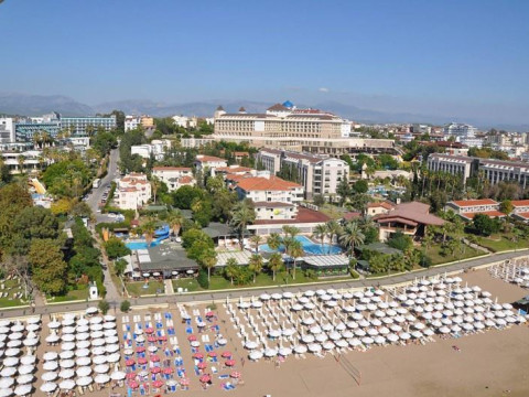 SANDY BEACH HOTEL