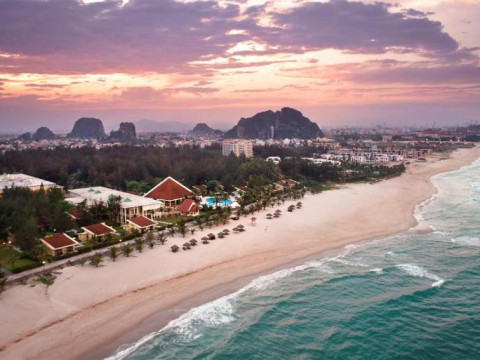 Sandy Beach Non Nuoc Resort