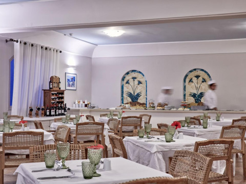 Santo Miramare Beach Resort