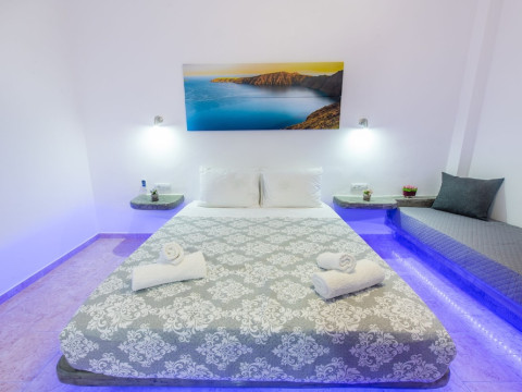 Santorini Ny