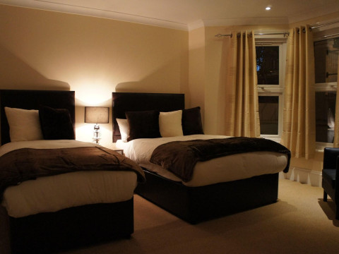 Sapphire Hotel