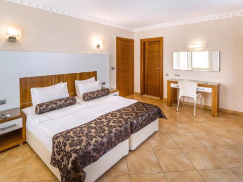 SARITAS  HOTEL