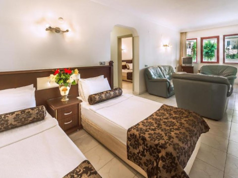 SARITAS  HOTEL