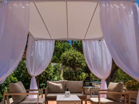 SCALETA BEACH HOTEL 