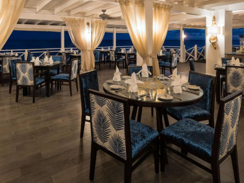 Sea Breeze Beach House