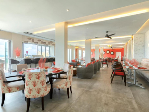 Sea Breeze Beach House