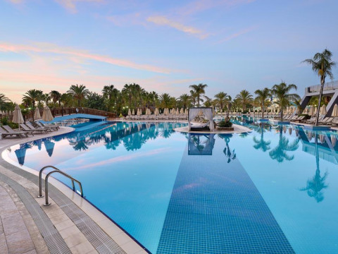 SEADEN SEA PLANET RESORT & SPA
