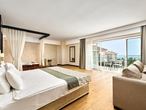 SEADEN SEA WORLD RESORT  SPA