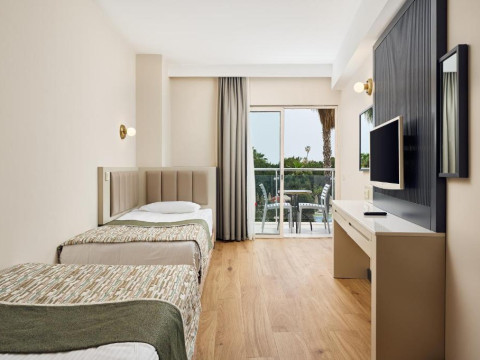 SEADEN SEA WORLD RESORT  SPA