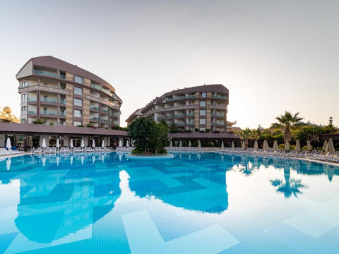 SEAMELIA BEACH RESORT HOTEL