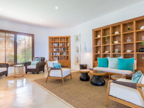 Seasense Boutique Hotel