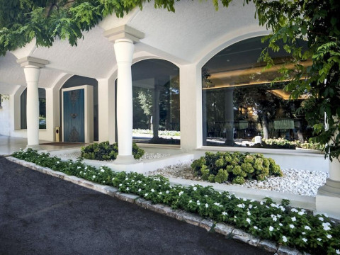 Seebay Hotel