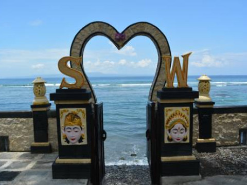 Segara Wangi Beach Cottages