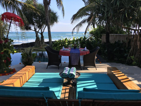Sejuk Beach Villas