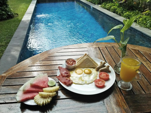 Sekuta Condo Suites