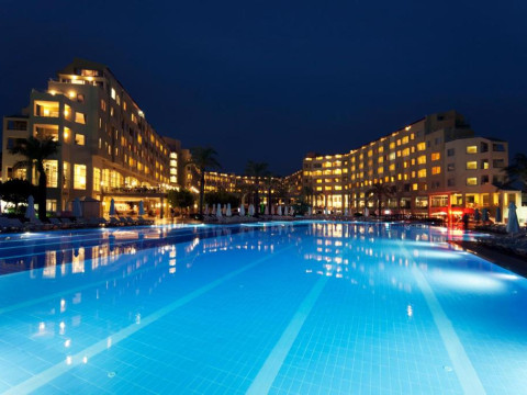 SELECTUM FAMILY RESORT SIDE