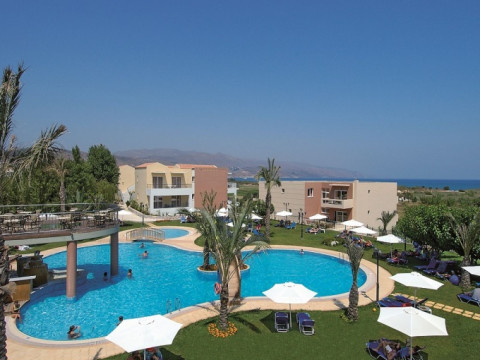 SELINI SUITES HOTEL WATER PARK