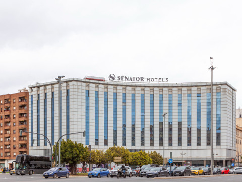 Senator Parque Central Hotel
