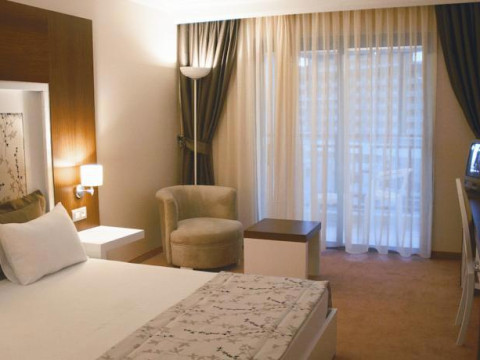 Sentinus Beach Hotel