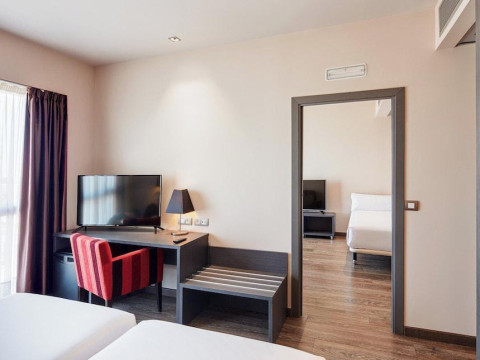 Sercotel Plaza Feria Hotel