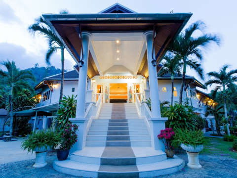 Serenity Lakeside Resort