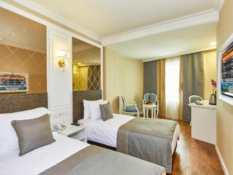 Seres Hotel