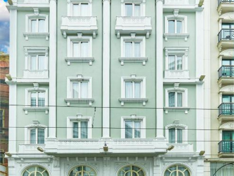 Seres Hotel