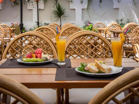 SERGIOS HOTEL