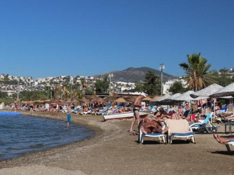 Cabana Neagra (Izvorul Muresului)