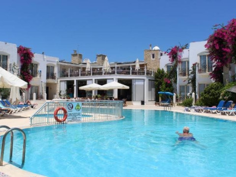 Cabana Neagra (Izvorul Muresului)