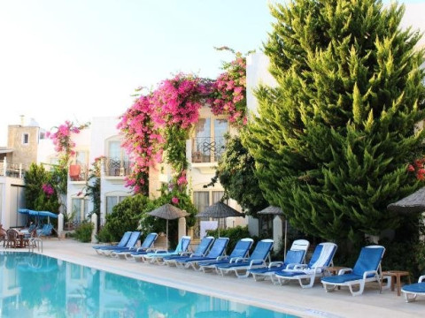 Cabana Neagra (Izvorul Muresului)