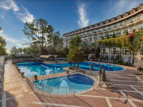 MENEL THE TREE HOUSE HOTEL (Limenaria)